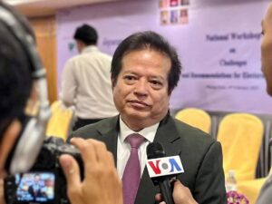 សារលិខិតជូនពរពីអតីតក្រុមយុវជន ខេត្តព្រៃវែង (2013-2017) ជូនចំពោះ ឯកឧត្តម យ៉ែម បុញ្ញឫទ្ធិ អតីតតំណាងរាស្រ្តមណ្ឌលព្រៃវែង ក្នុងឱកាសចូលឆ្នាំថ្មី ប្រពៃណីជាតិខ្មែរ។