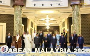 សម្តេចមហាបវរធិបតី ហ៊ុន ម៉ាណែត នាយករដ្ឋមន្ត្រីនៃព្រះរាជាណាចក្រកម្ពុជា