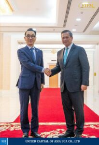 សម្តេចធិបតី ហ៊ុន ម៉ាណែត នាយករដ្ឋមន្ត្រីនៃកម្ពុជា អញ្ជើញជួបជាមួយ ឯកឧត្តម ផាក ជុងគុក (PARK Jung-Wook) ឯកអគ្គរដ្ឋទូតនៃសាធារណរដ្ឋកូរ៉េប្រចាំព្រះរាជាណាចក្រកម្ពុជា ក្នុងជំនួបសម្តែងការគួរសម និងជម្រាបលា នៅវិមានសន្តិភាព។