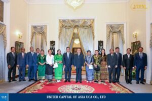 សម្តេចមហាបវរធិបតី ហ៊ុន ម៉ាណែត នាយករដ្ឋមន្ត្រីនៃព្រះរាជាណាចក្រកម្ពុជា អញ្ជើញដឹកនាំគណ:ប្រតិភូរាជរដ្ឋាភិបាលកម្ពុជា បានចូលក្រាបបង្គំគាល់ព្រះករុណាព្រះបាទសម្តេចព្រះបរមនាថ នរោត្តម សីហមុនី ព្រះមហាក្សត្រ នៃព្រះរាជាណាចក្រកម្ពុជាជាទីគោរពសក្ការៈដ៏ខ្ពង់ខ្ពស់បំផុត នៅព្រះបរមរាជវាំង